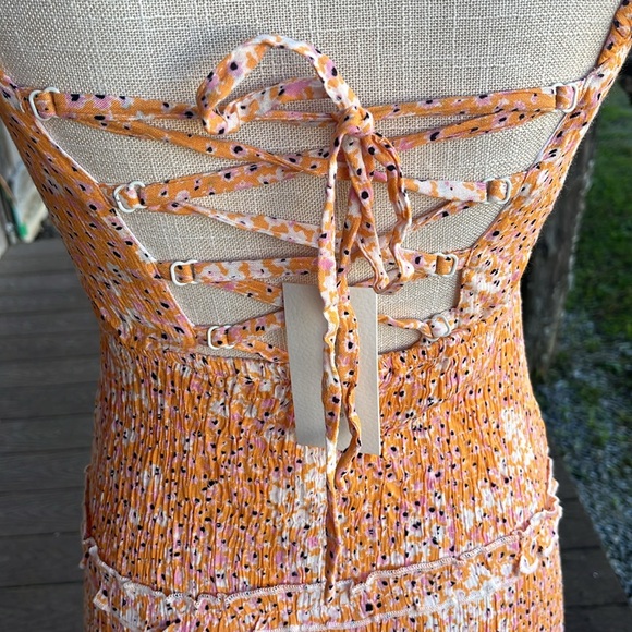 Sim & Sam size Small dress - Picture 5 of 7